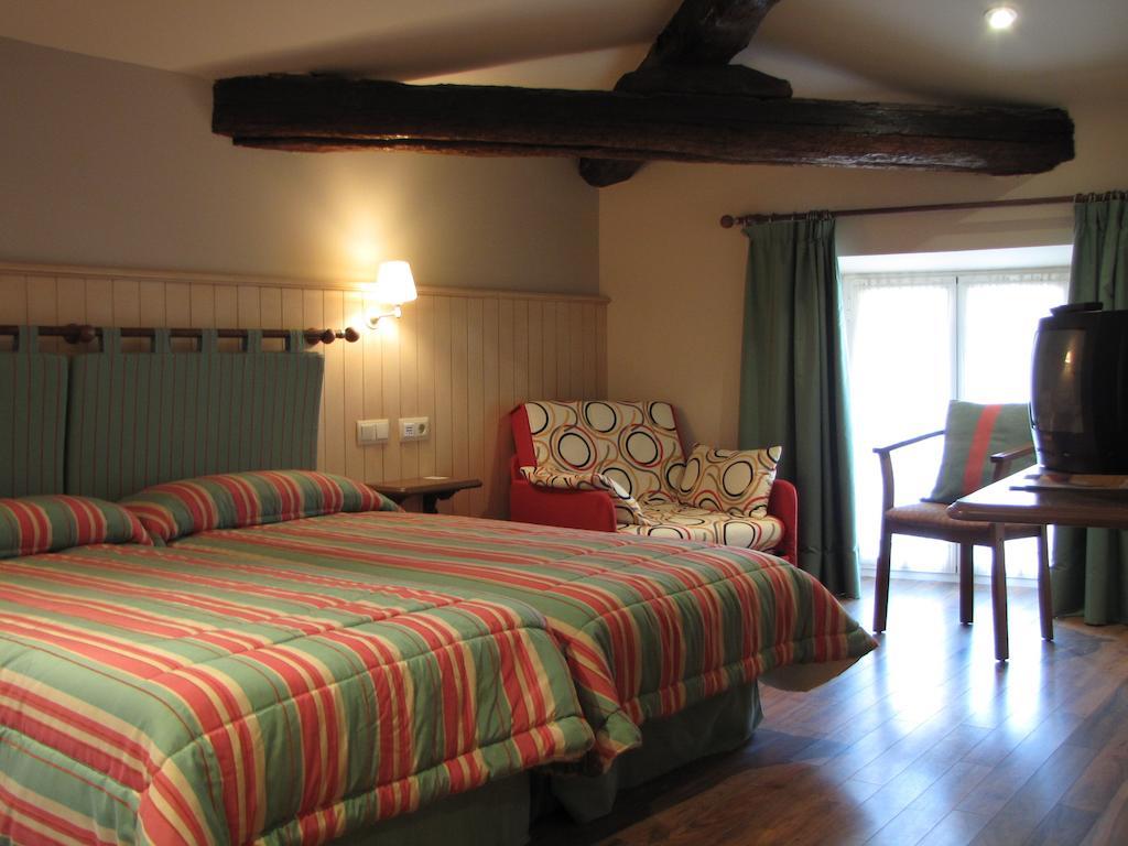 Hostal Beti-Jai Aoiz Zimmer foto